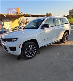 جیپ گراند شیرۆکی